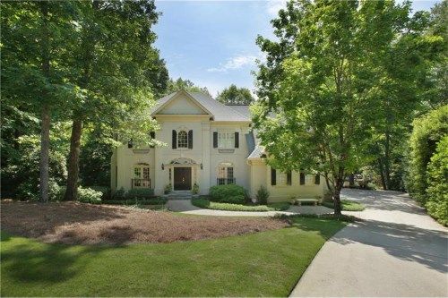 1090 Brooksglen Drive, Roswell, GA 30075