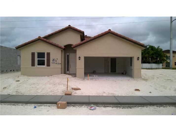 4107 NE 21st Ct, Homestead, FL 33033