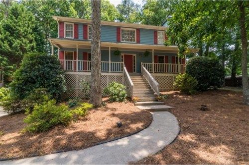 2700 Holly Springs Drive, Snellville, GA 30078