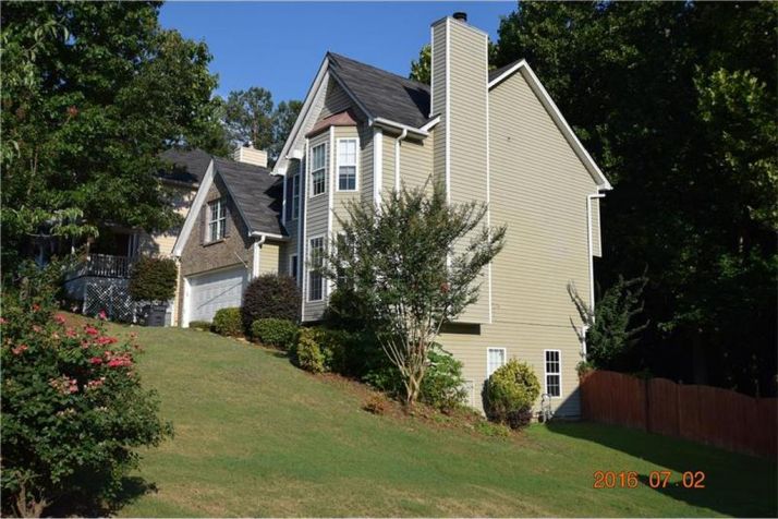 729 Sunny Field Lane, Lawrenceville, GA 30043