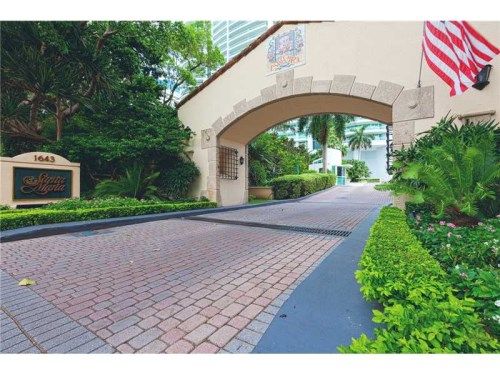 1643 BRICKELL AV # 1606, Miami, FL 33129