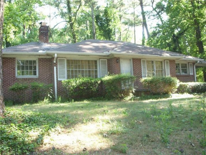 380 Hammond Drive, Atlanta, GA 30328