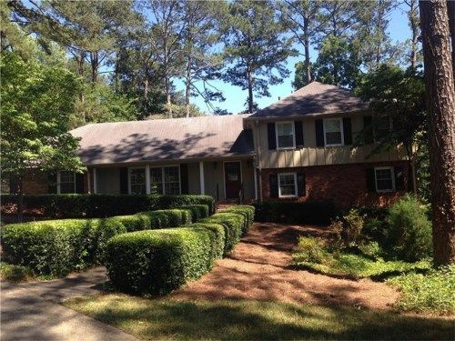 1015 Martins Lake Close, Roswell, GA 30076