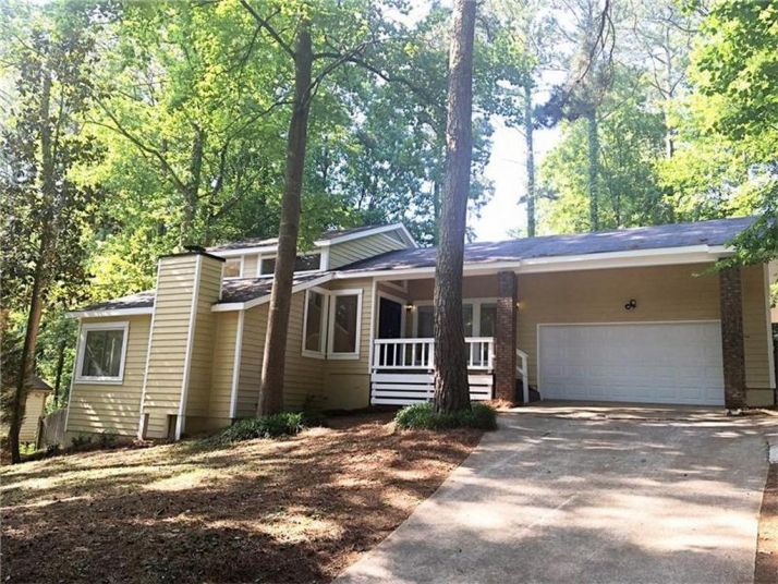 6819 Springwood Drive, Douglasville, GA 30135