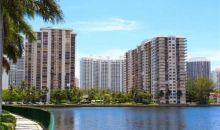 18151 NE 31st Ct # 1012 North Miami Beach, FL 33160