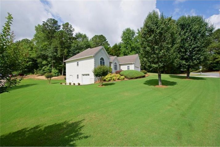 4195 Arapaho Drive, Powder Springs, GA 30127