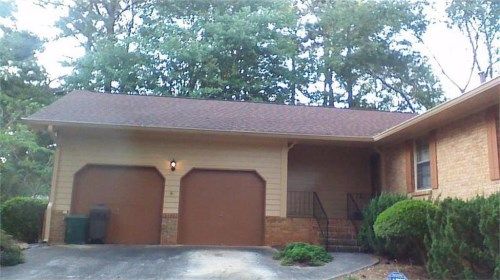 5577 Bob White Circle Nw, Lilburn, GA 30047