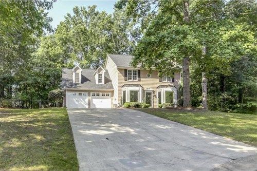 2425 Tammeron Drive, Marietta, GA 30064