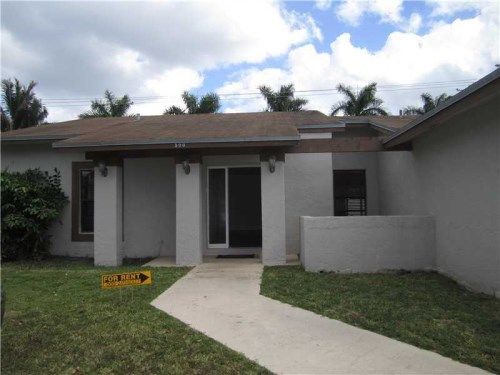 590 SW 166th Ter, Fort Lauderdale, FL 33326