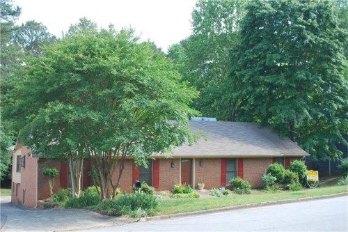 3838 Cotswold Drive Sw, Lilburn, GA 30047