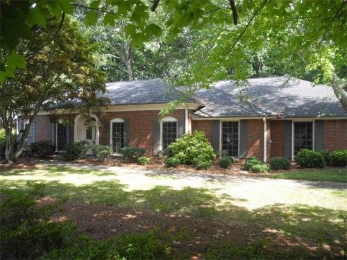 365 Fallen Leaf Lane, Roswell, GA 30075