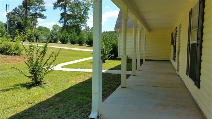 1938 S Ola Road, Locust Grove, GA 30248