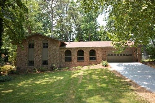 5286 Waterford Drive, Atlanta, GA 30338