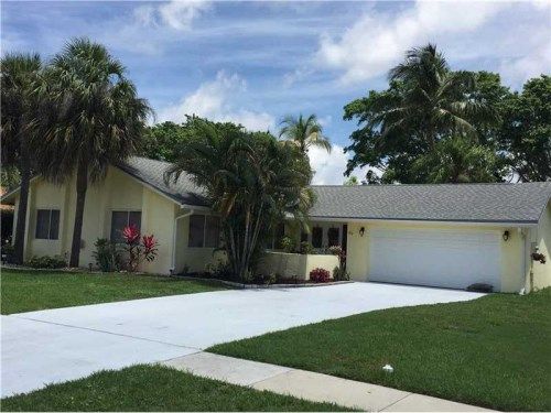 69 Vista Del Rio, Boynton Beach, FL 33426