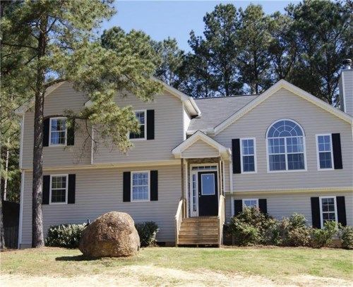 130 Greatwood Drive, White, GA 30184