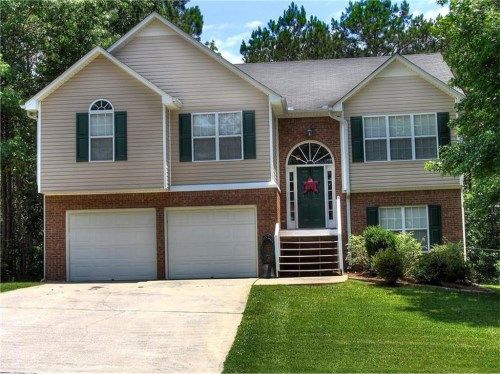 39 Greatwood Drive, White, GA 30184