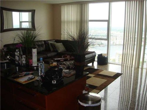 1830 S Ocean Dr # 4107, Hallandale, FL 33009