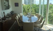 3370 Hidden Bay Dr # 303 Miami, FL 33180