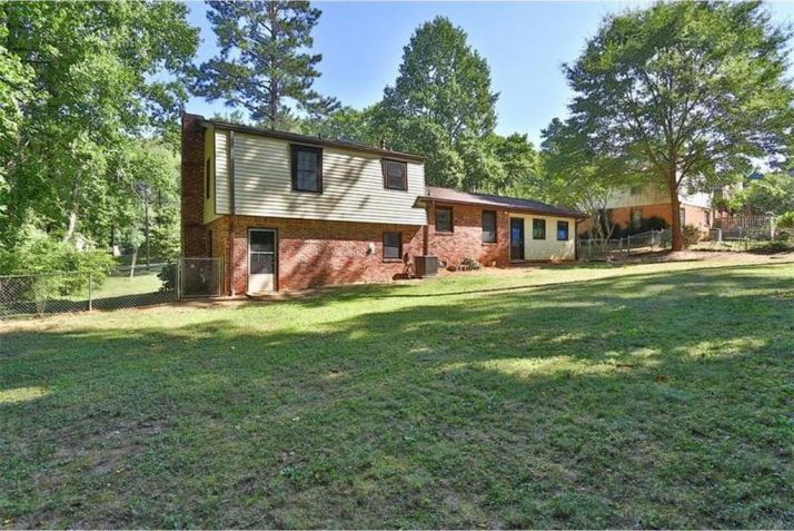 3345 Stanford Circle, Lawrenceville, GA 30044