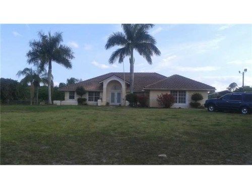 16912 68th St, Loxahatchee, FL 33470