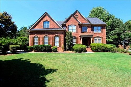 185 Forestview Drive, Suwanee, GA 30024