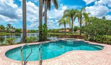 1040 Poplar Cir Fort Lauderdale, FL 33326