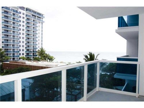 2301 Collins Ave # 620, Miami Beach, FL 33139