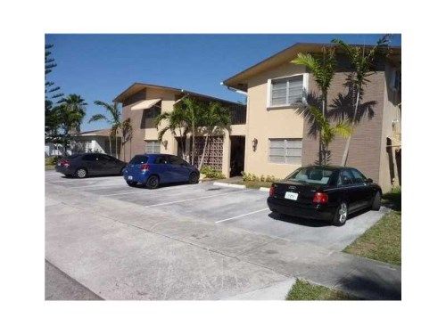 1733 Mayo St # 9, Hollywood, FL 33020