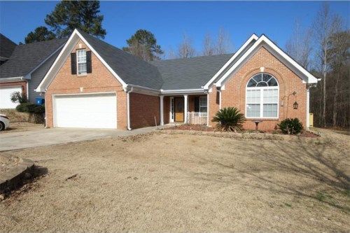 3195 Wellbrook Drive, Loganville, GA 30052