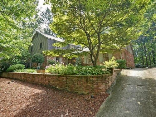 885 Edgewater Trail Nw, Atlanta, GA 30328