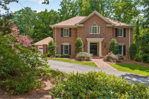 635 Idlewood Drive Nw, Atlanta, GA 30327