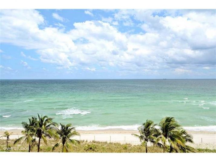 6051 N Ocean Dr # 607, Hollywood, FL 33019