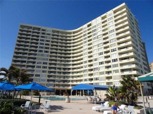 3180 OCEAN DR # 1722, Hallandale, FL 33009