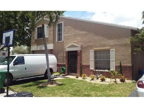 840 Cumberland Ter, Fort Lauderdale, FL 33325