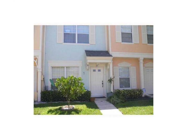 67 Whitehead Cir # 67, Fort Lauderdale, FL 33326