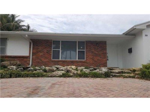 320 Wilma Cir, West Palm Beach, FL 33404