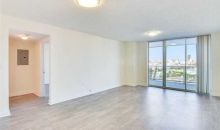 1500 Bay Rd # M-915 Miami Beach, FL 33139