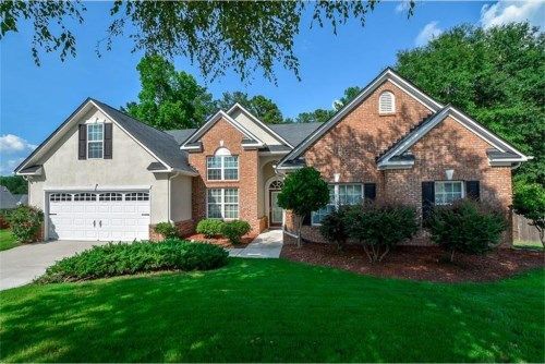 4167 Granite Falls Lane, Loganville, GA 30052