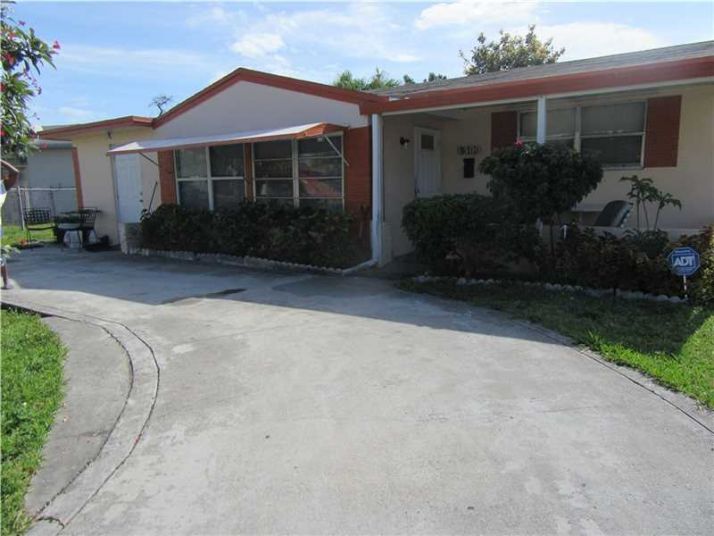 1309 S 23 ave, Hollywood, FL 33020