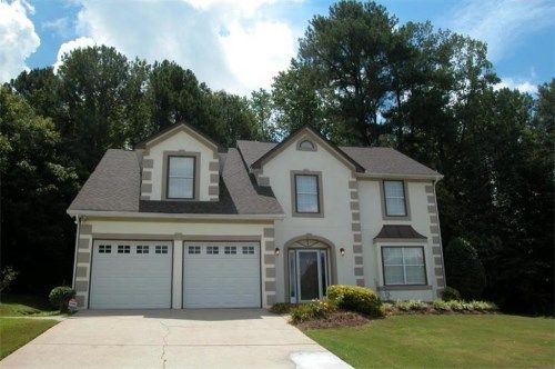 5620 Walnut Creek Court, Lilburn, GA 30047