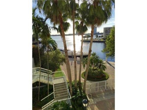 1000 E Island Blvd # 312, North Miami Beach, FL 33160