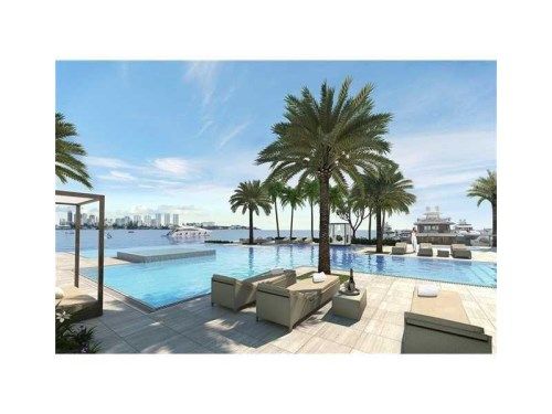 17301 Biscayne Blvd # 811, North Miami Beach, FL 33160