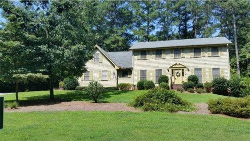 2132 Mountain Creek Drive, Stone Mountain, GA 30087