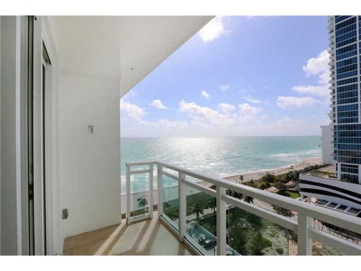 6917 Collins Ave # PH07, Miami Beach, FL 33141