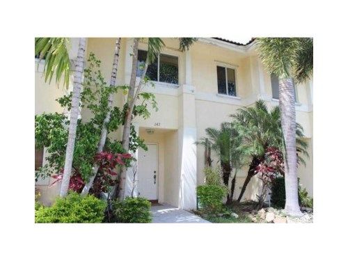 147 Hidden Court Rd # H-43, Hollywood, FL 33023