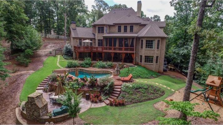 5095 Riverside Park Drive, Roswell, GA 30076