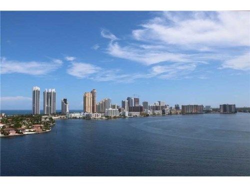 3600 Mystic Pointe Dr # 1714, Miami, FL 33180