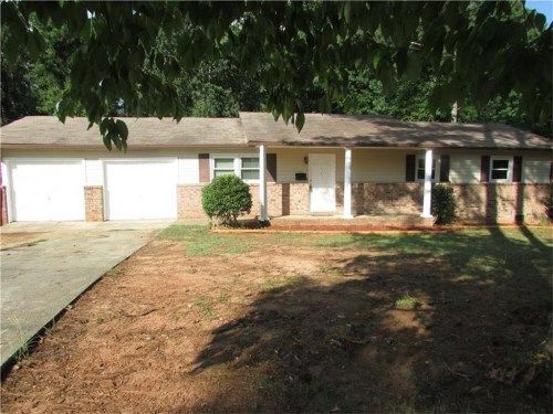 2804 Bicentennial Drive, Stone Mountain, GA 30087