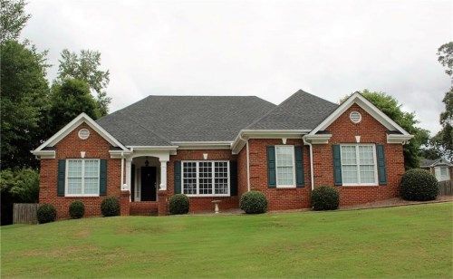 3225 Daniel Woods, Conyers, GA 30094