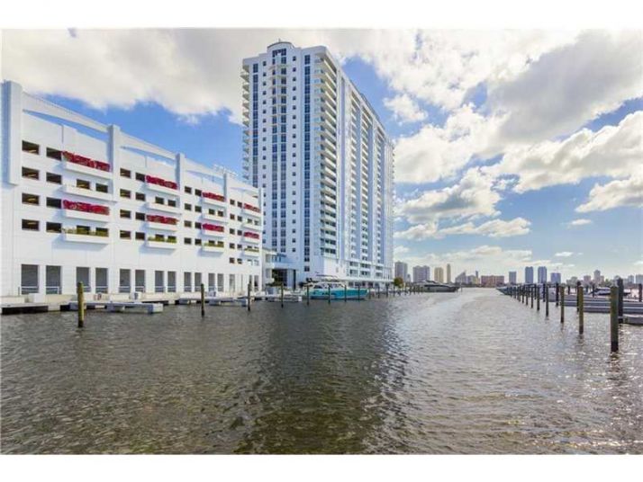 17301 Biscayne Blvd # 409, North Miami Beach, FL 33160